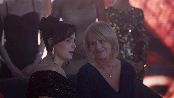 KIs-NUMBER-ONE-FAN-Lucy-Donna-Ep3